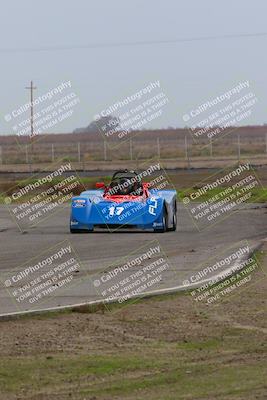 media/Jan-15-2023-CalClub SCCA (Sun) [[40bbac7715]]/Group 4/Qualifying (Sweeper)/